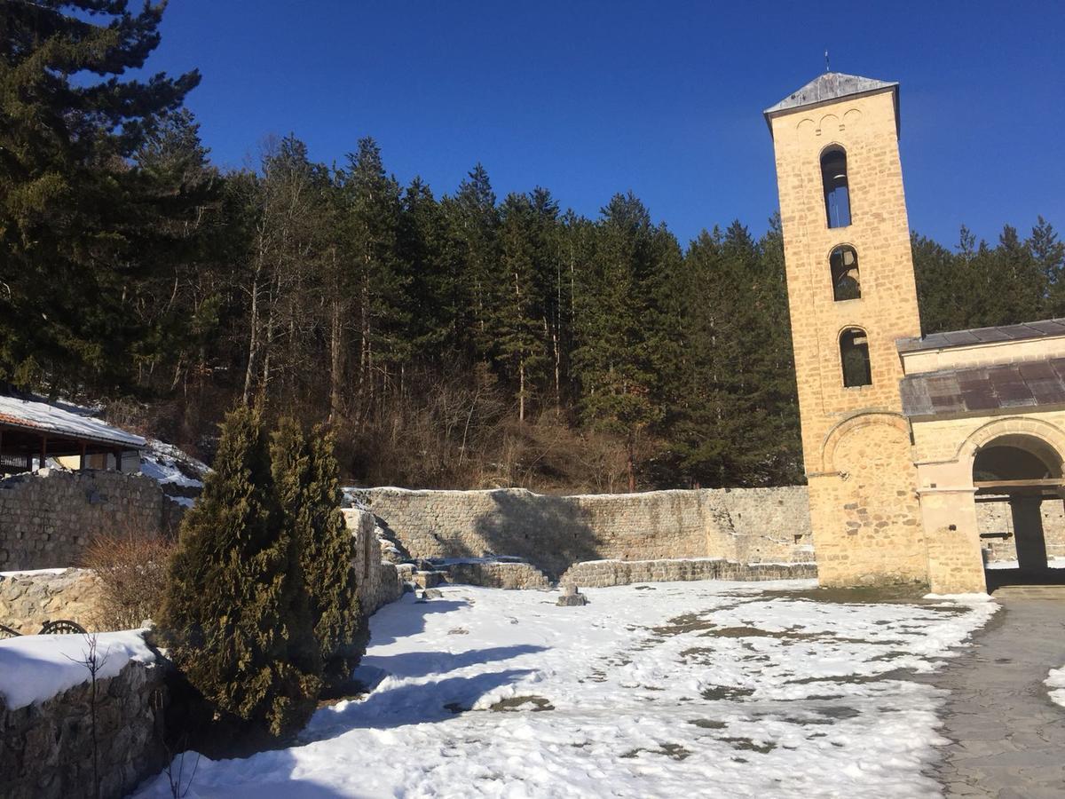 Prenociste Dm5 Acomodação com café da manhã Novi Pazar Exterior foto