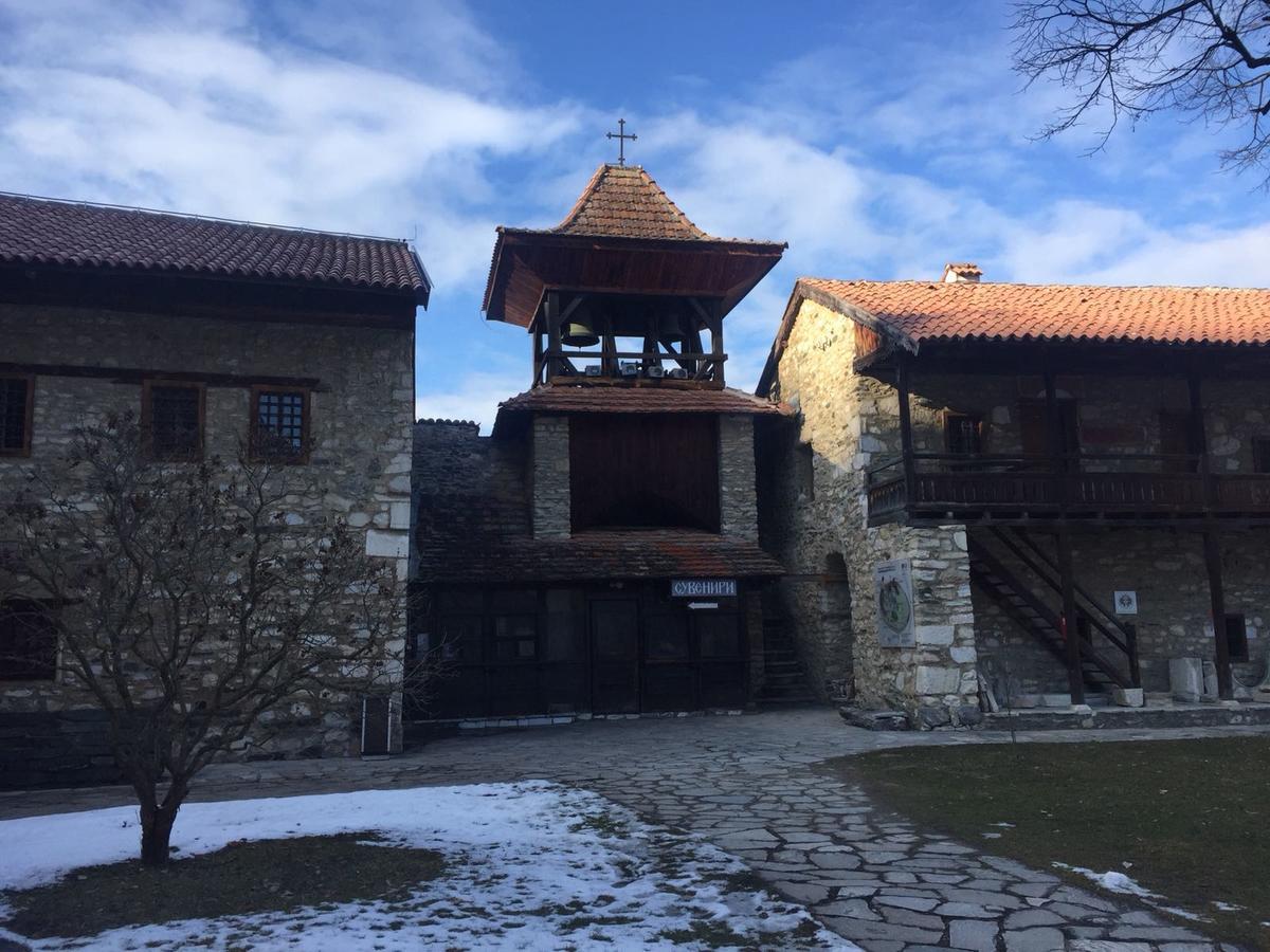 Prenociste Dm5 Acomodação com café da manhã Novi Pazar Exterior foto